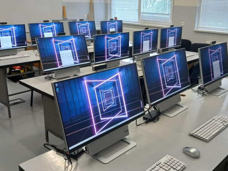 Interaktívna učebňa