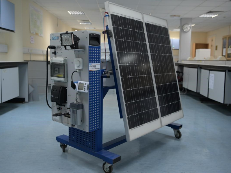 Laboratórium pre výučbu fotovoltiky a obnoviteľných zdrojov energie